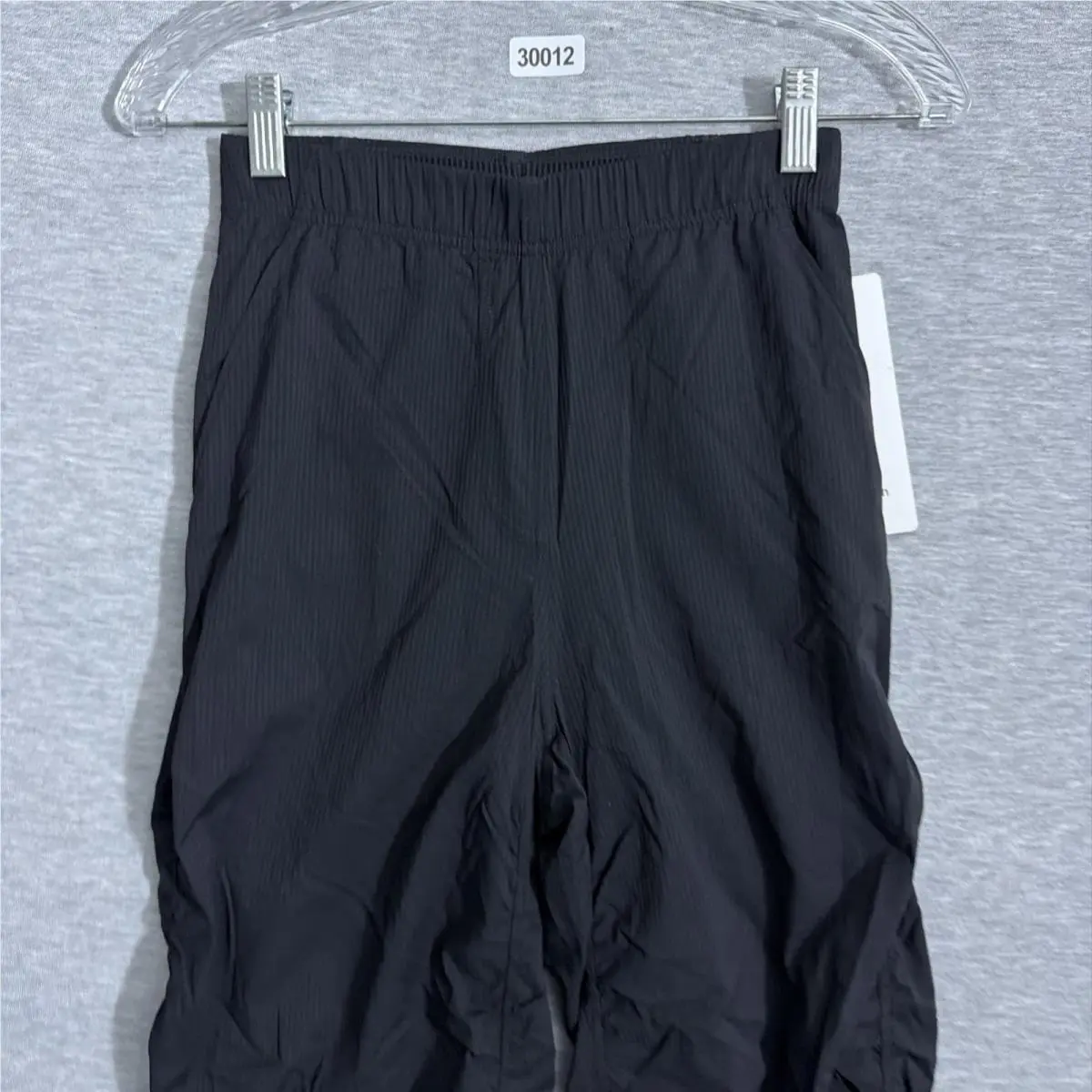 Lululemon clothing - Black 2