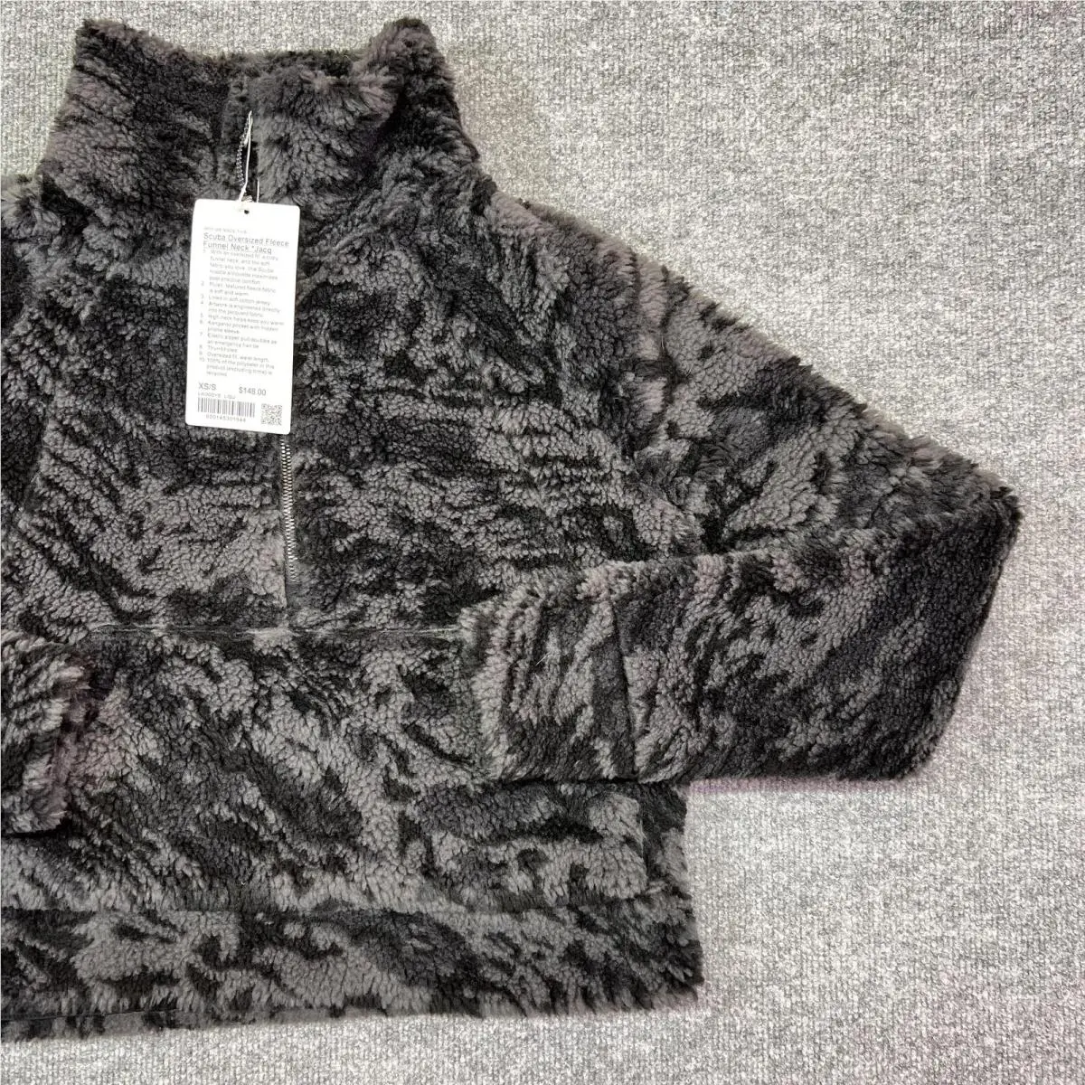 Lululemon clothing - Gray 3