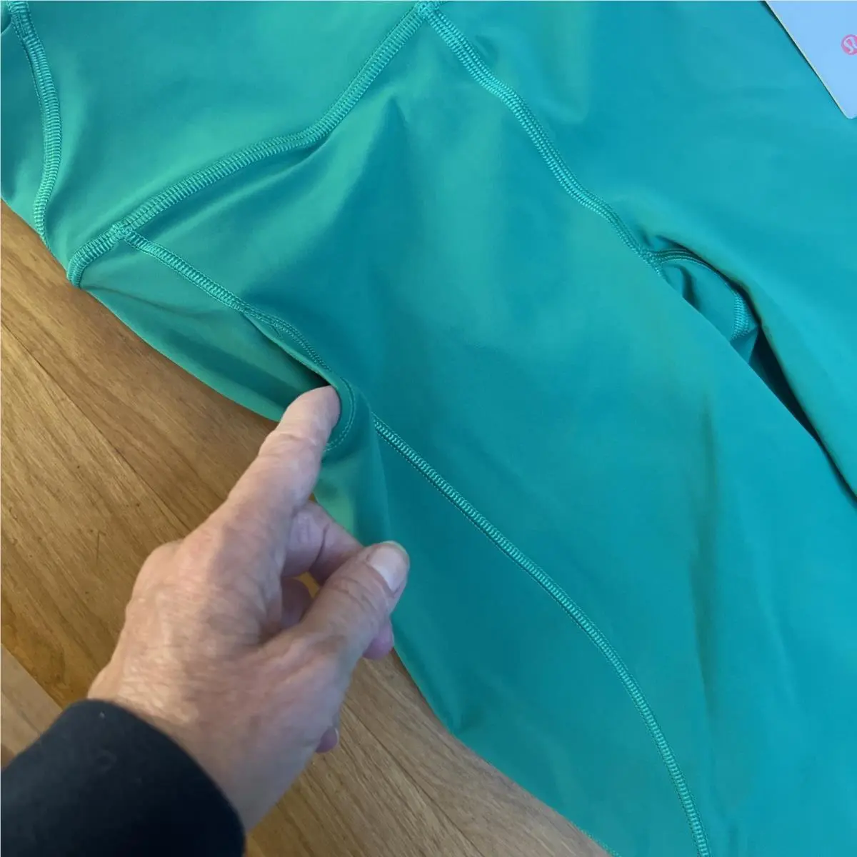 Lululemon clothing - Green 3