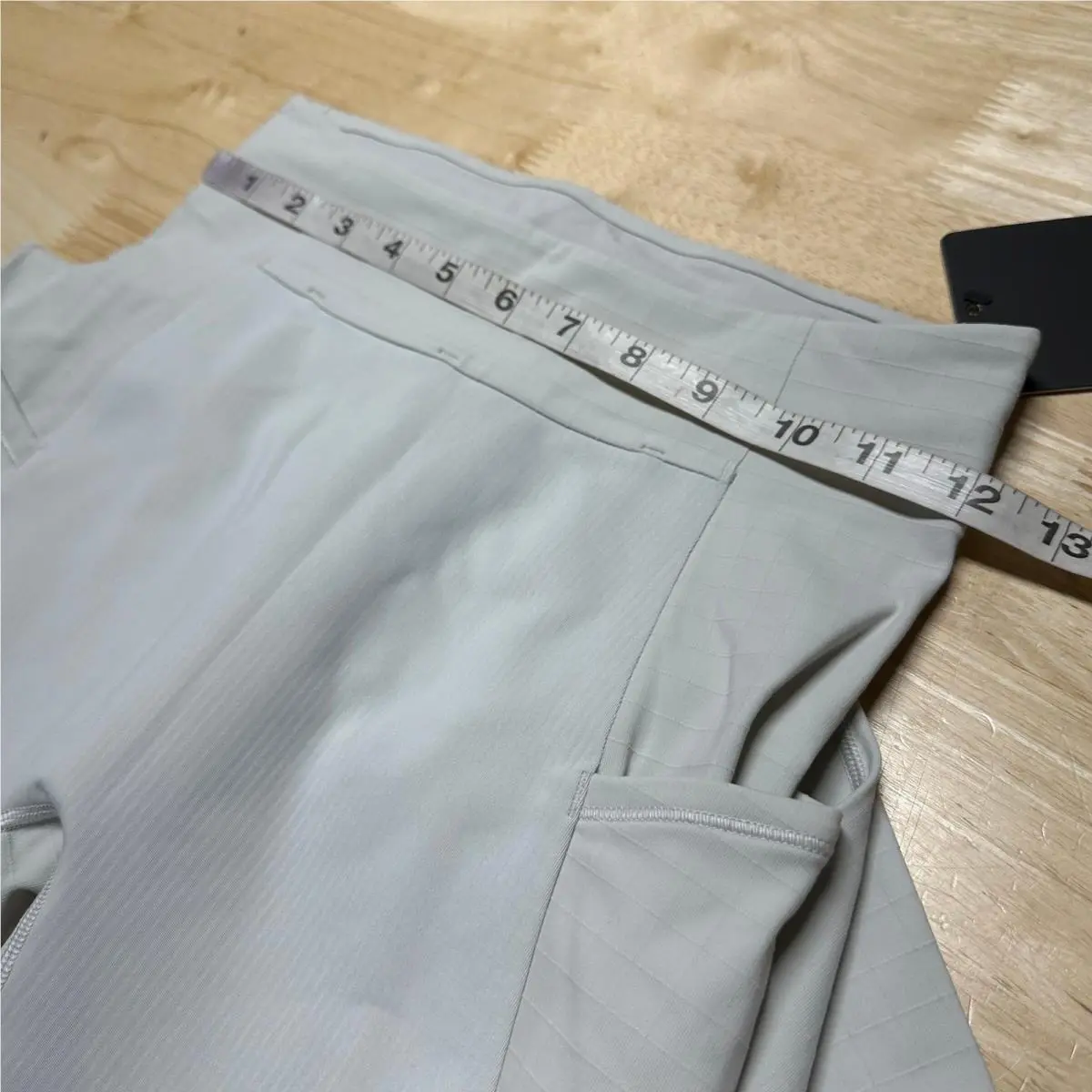 Lululemon clothing - White 5