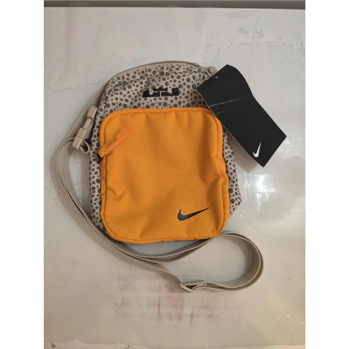 Nike Lebron James X Atmos Basketball Crossbody Bag SS19 Yellow Authentic. New