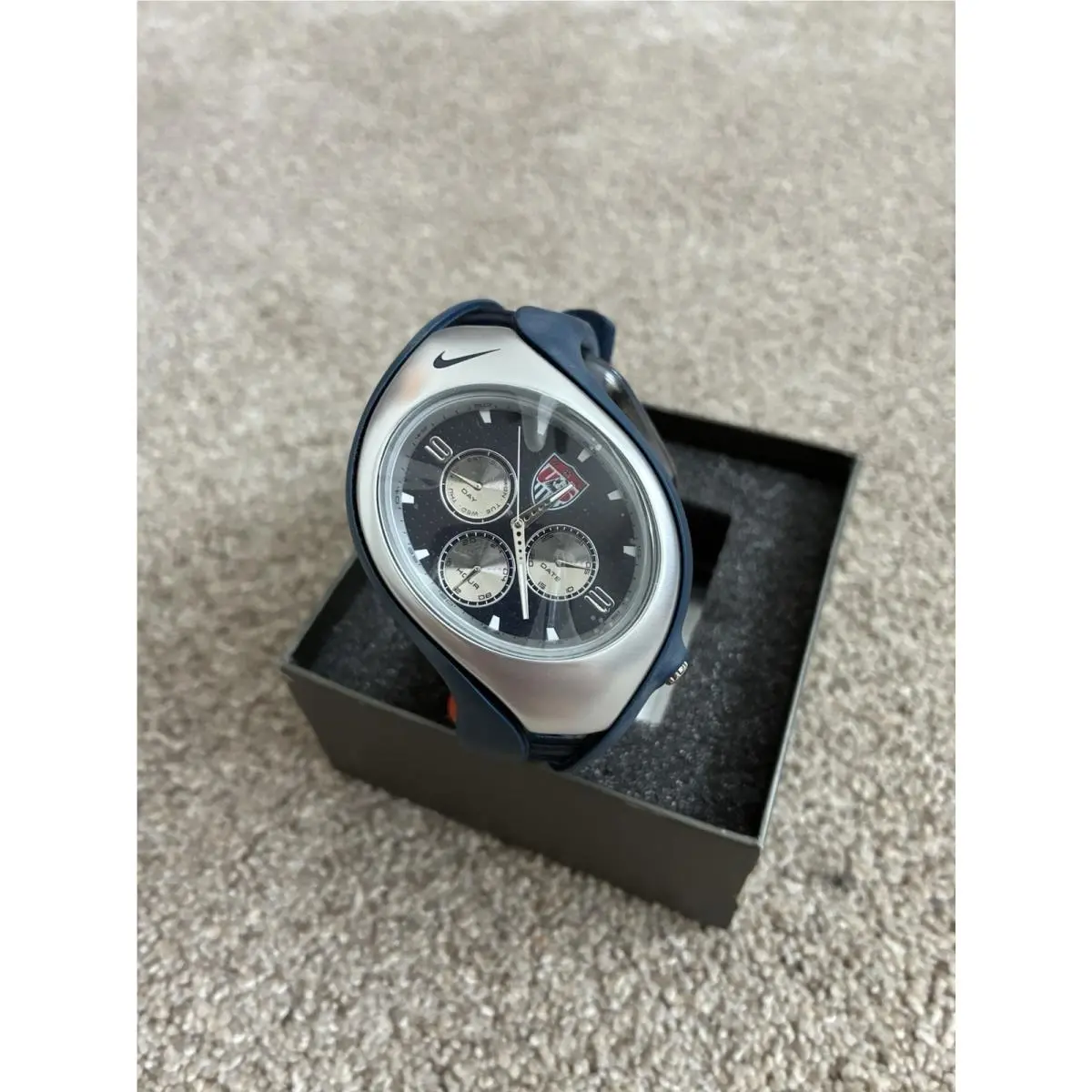 Vintage Y2K  Triax Swift 3i Usa Soccer Watch by Nike