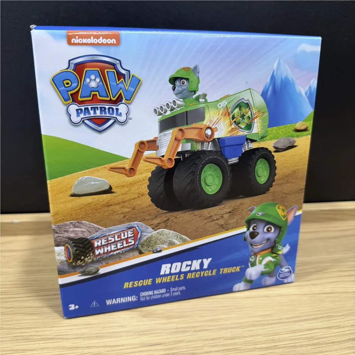 Paw Patrol Rescue Wheels Rocky Recycle Truck W/ Action Figure Set Htf Toy