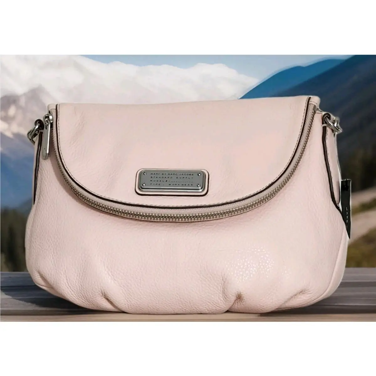 Marc Jacobs Q Natasha Pearl Blush Pink Leather Crossbody Shoulder Bag