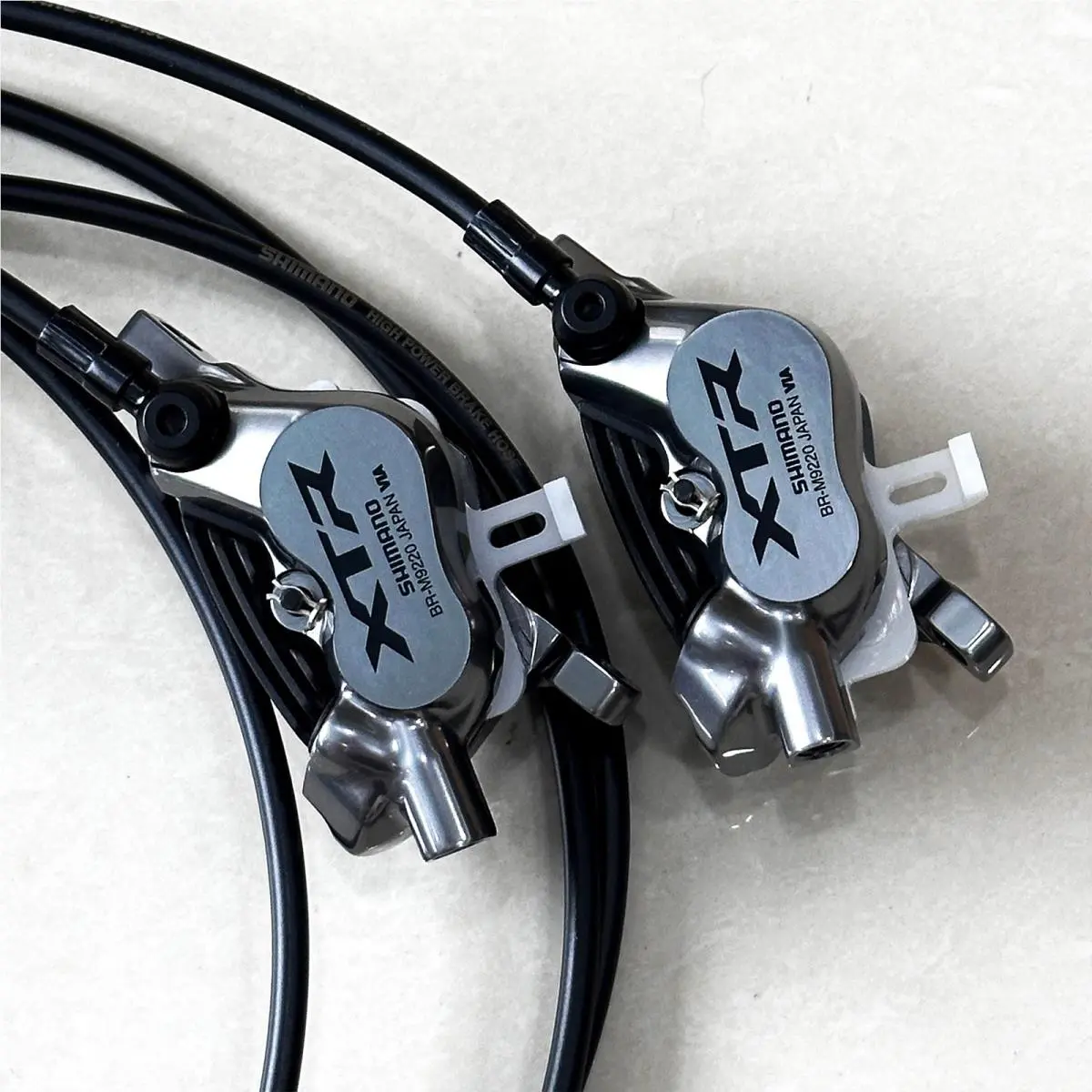 Shimano  - Shimano XTR M9220 - XTR - Black 1
