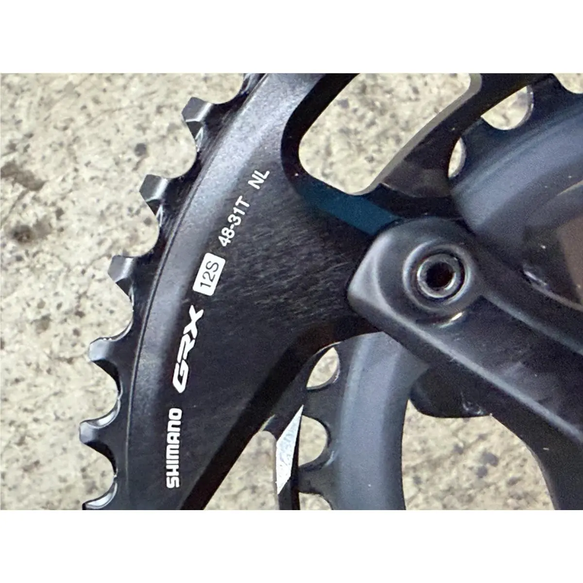 Shimano  - Shimano GRX 820 FC-RX820 - GRX - FC-RX820 - Black (UPC: 192790303420) 1