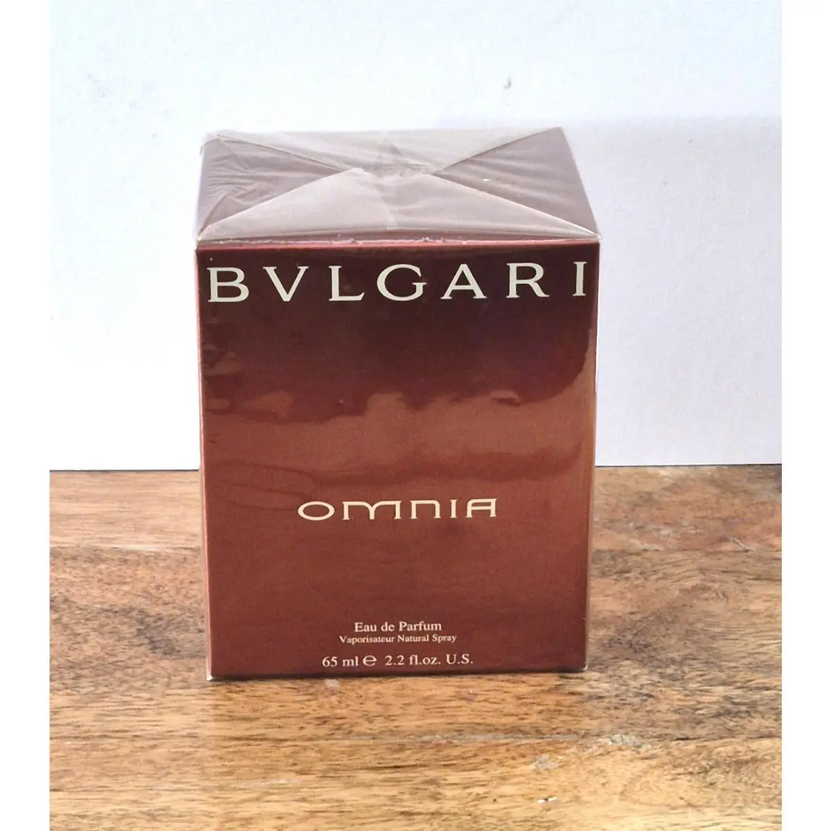 Women Omnia by Bvlgari 2.2 oz /65 ml Eau De Parfum Spray. Nib