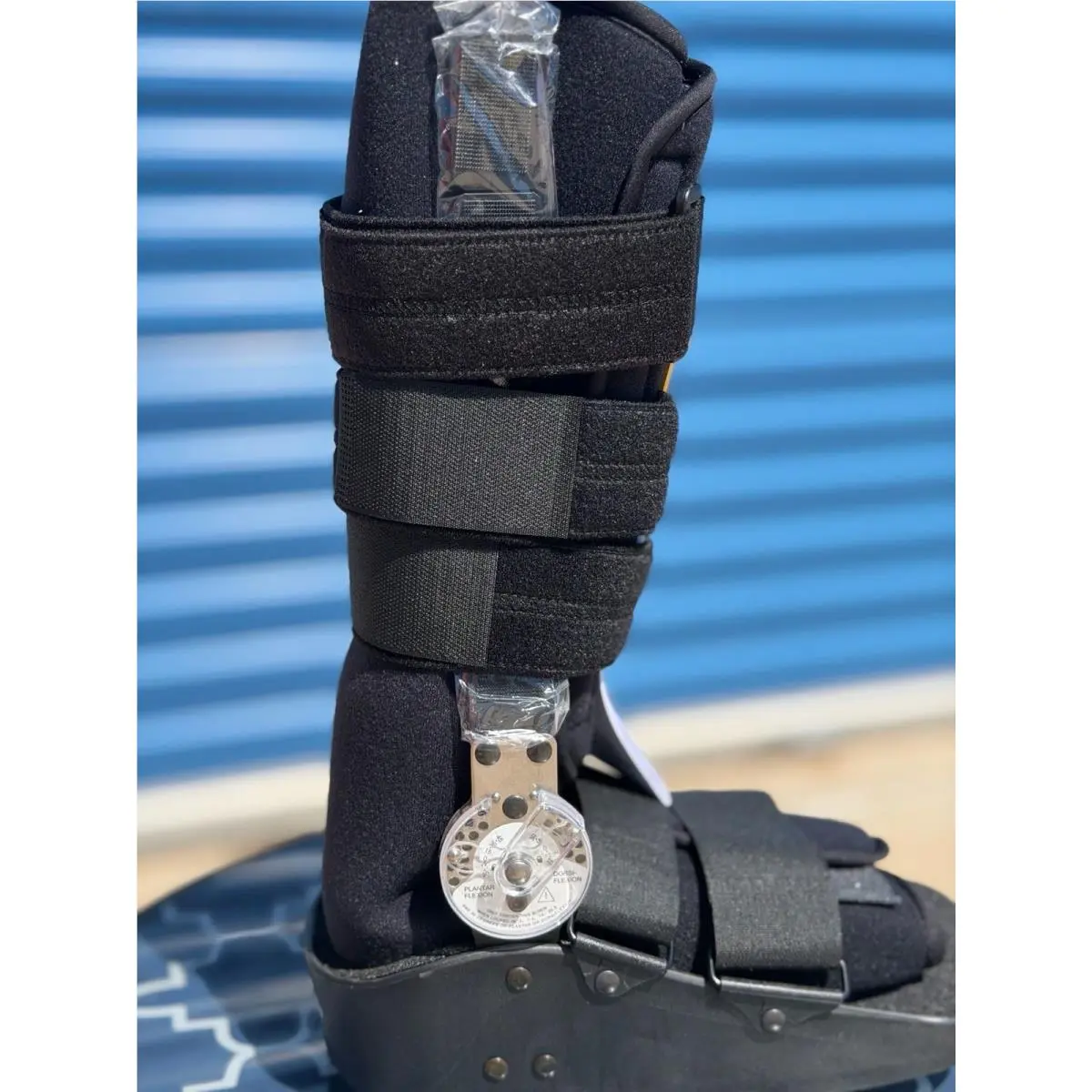 Donjoy Maxtrax Rom Air Walker Boot Size Medium