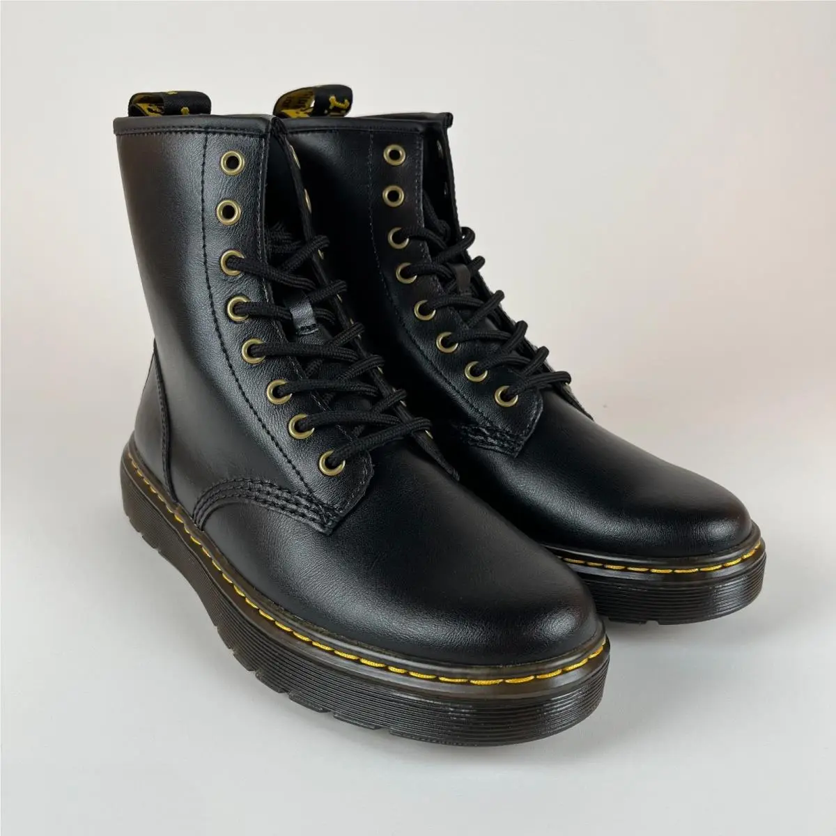 Dr. Martens Airwair Zavala Black 26132001 UK 7 EU 41 Mens 8 Womens 9