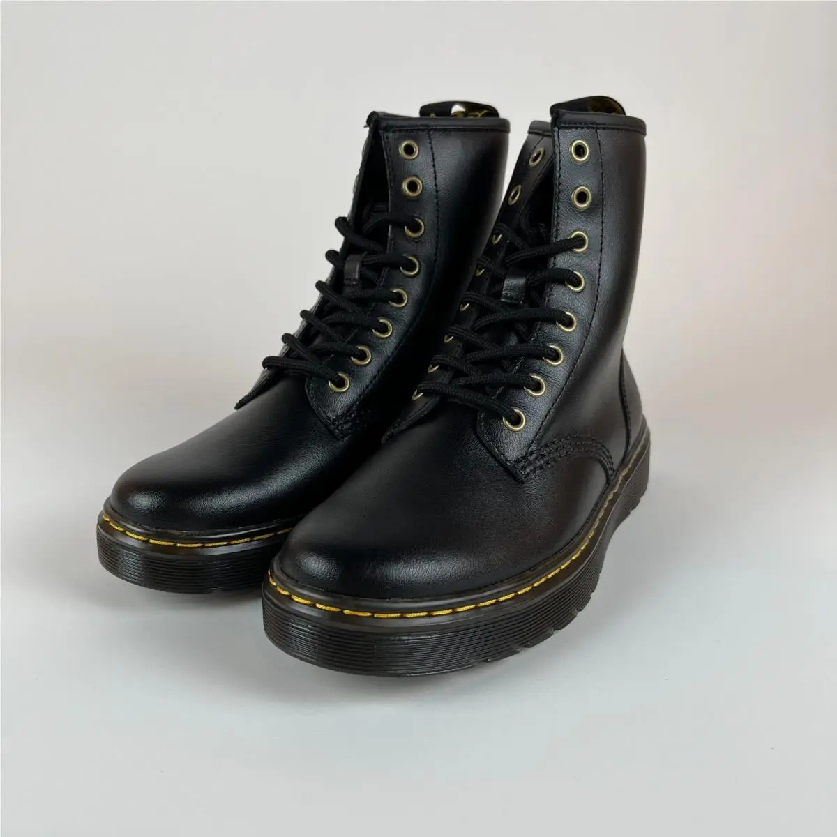 Dr. Martens shoes - Dr. Martens Airwair - Martens Airwair - 26132001 - Black 1