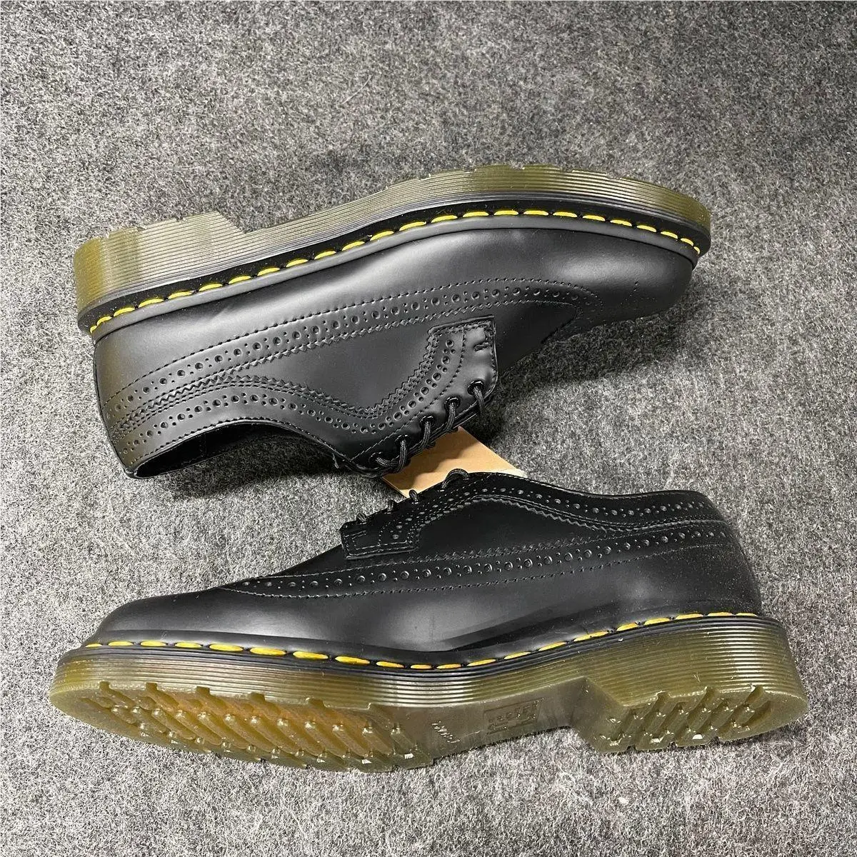 Dr. Martens shoes - vs-197293 - vs-197293 - Black (UPC: 883985987371) 1