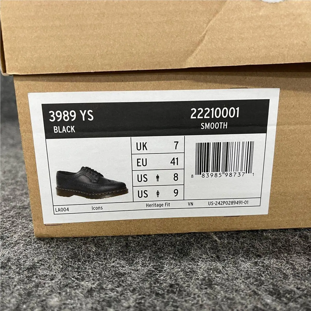 Dr. Martens shoes - vs-197293 - vs-197293 - Black (UPC: 883985987371) 4