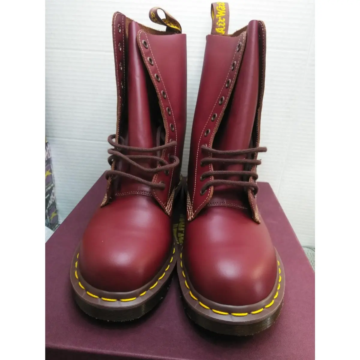 Vtg Dr Martens 1490 10-Eye Burgundy Red Oxblood Made in England Men`s Boots US 8