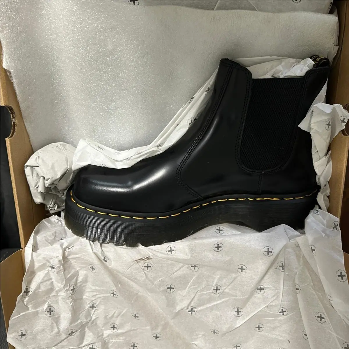 Dr. Martens shoes - 2976 Quad - Quad - Black 1