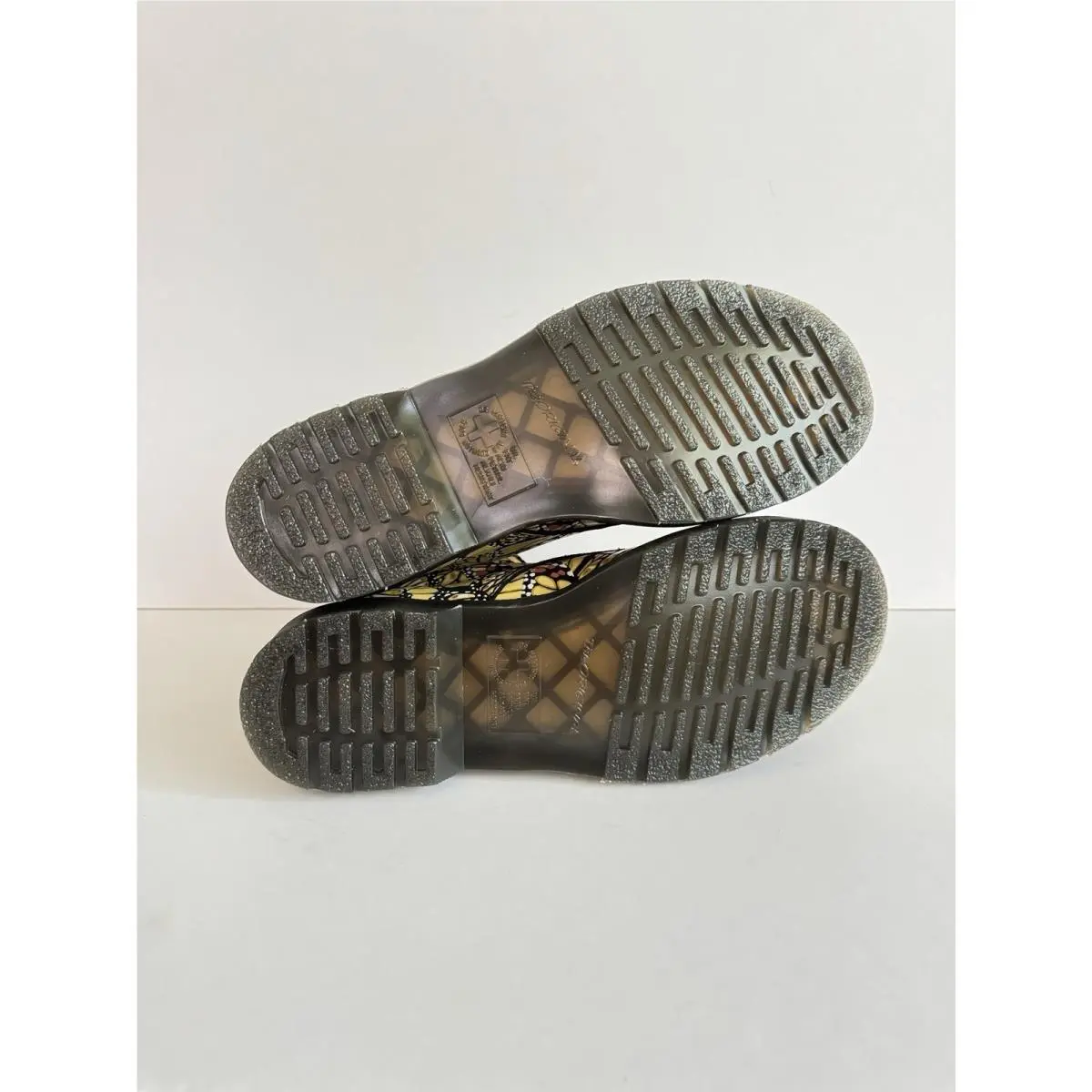 Dr. Martens shoes - Dr. Martens 1460 - Martens - Yellow 7