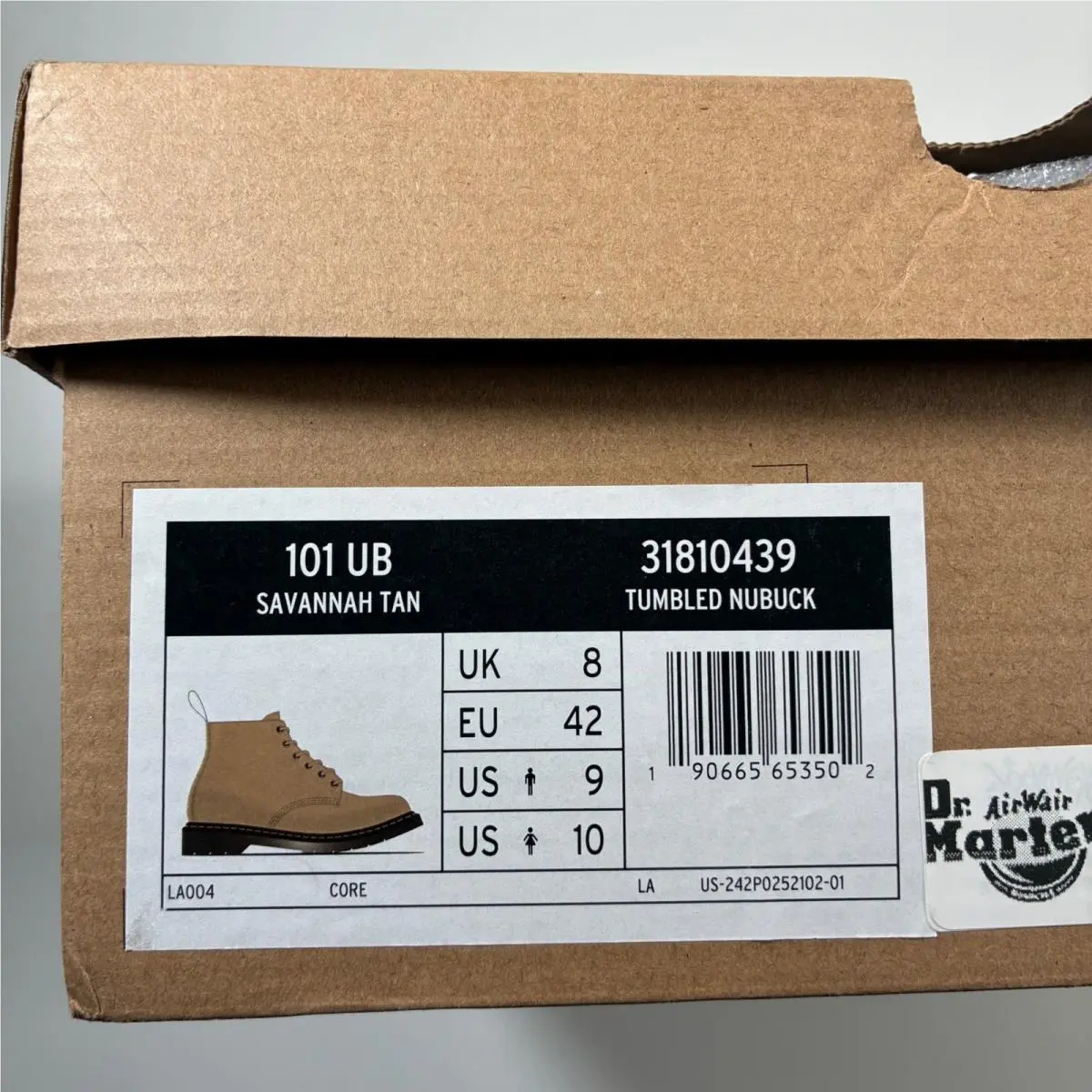 Dr. Martens shoes - 101 UB - Brown 0
