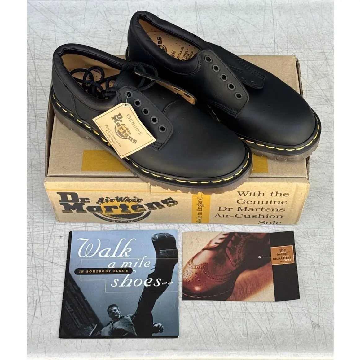 Dr. Doc Martens Airwair Greasy Black 5-Eyelet Leather Shoes 7UK Mens 8US AW004