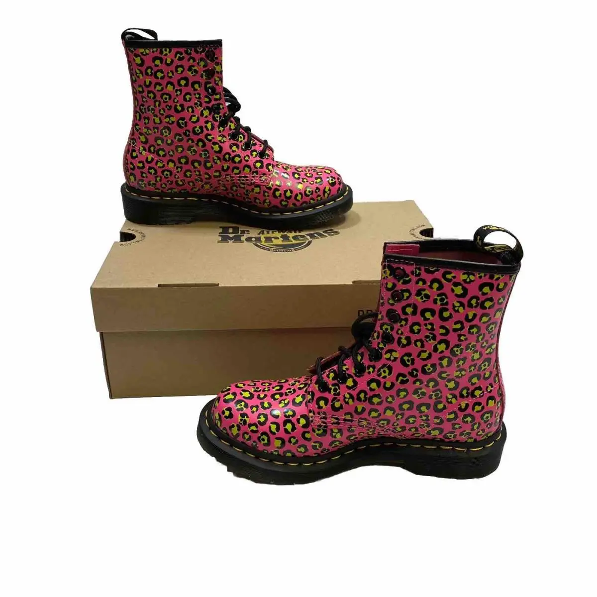 Dr. Martens shoes - 1460 Water Repellent Leather - Water Repellent Leather - Pink 1