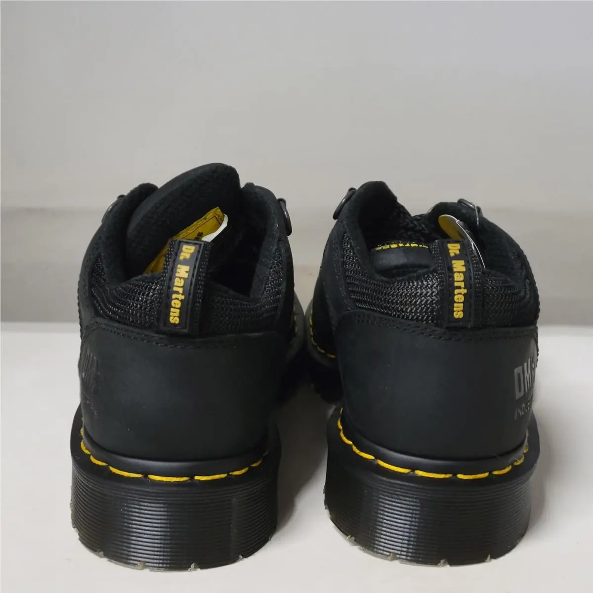 Dr. Martens shoes - Dr Martens Ashridge - Ashridge - Black 3
