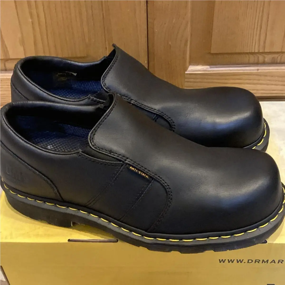 Dr. Martens shoes - Dr. Martens Resistor ST ESD - Black 6