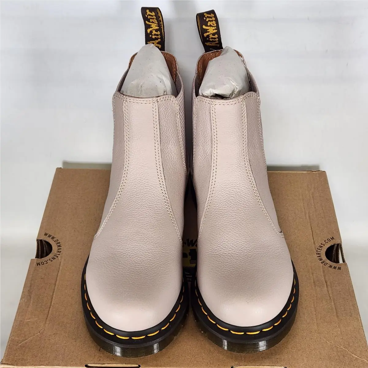 Dr. Martens shoes - Chelsea - Chelsea - 30698348 - Beige 1