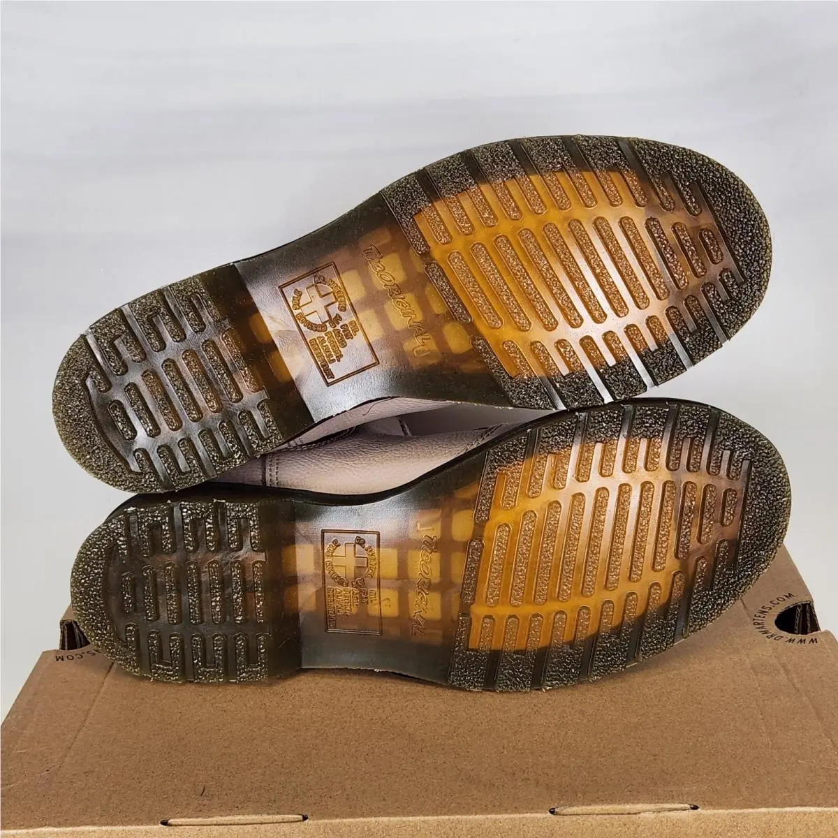 Dr. Martens shoes - Chelsea - Chelsea - 30698348 - Beige 4