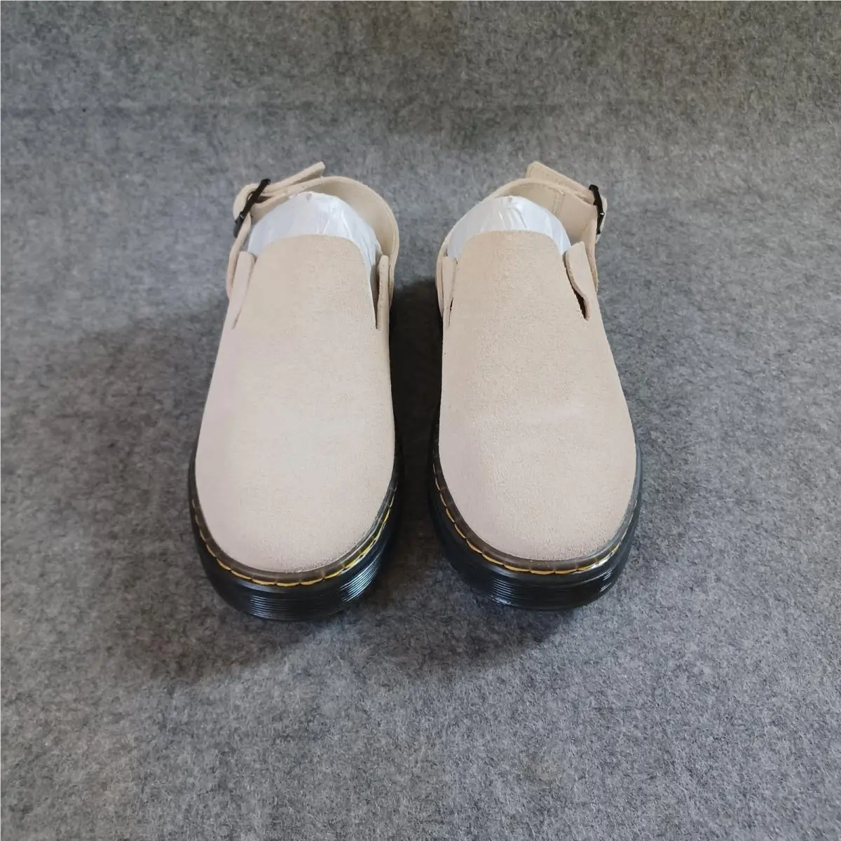 Dr. Martens shoes - Beige 2