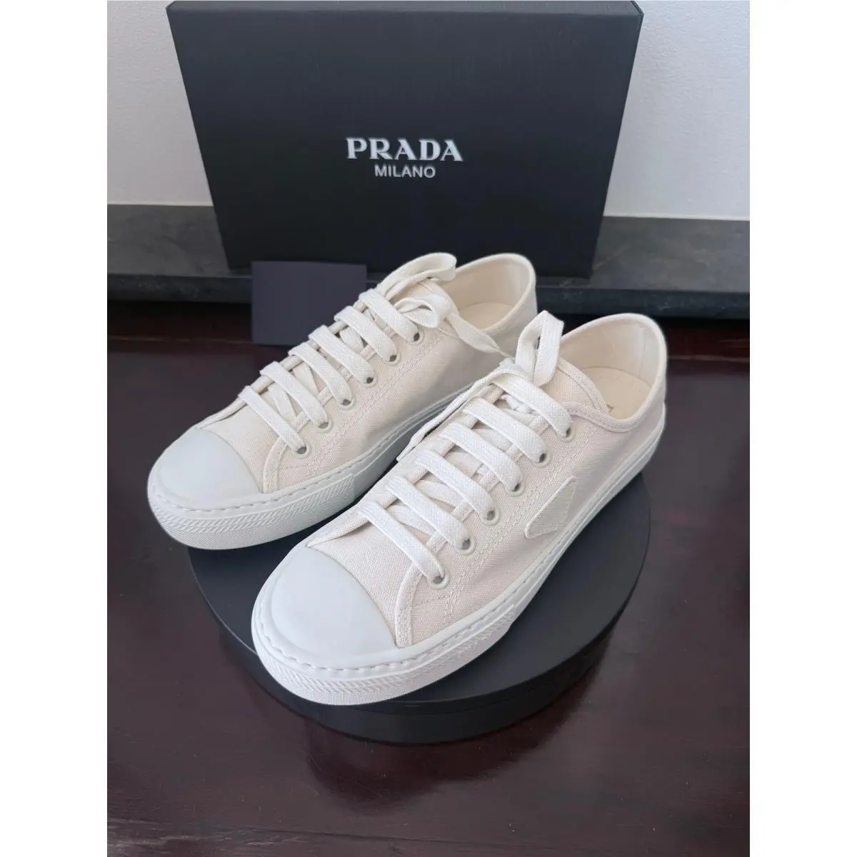 Prada 2EE446 Men`s Wheel Cloth Sneakers White Low Top UK 9