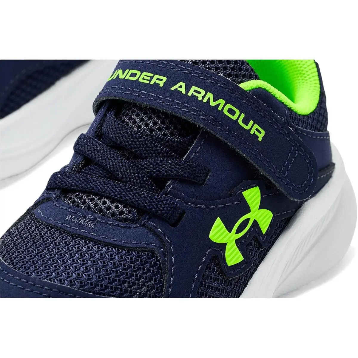 Under Armour shoes - Black/Black/White 25