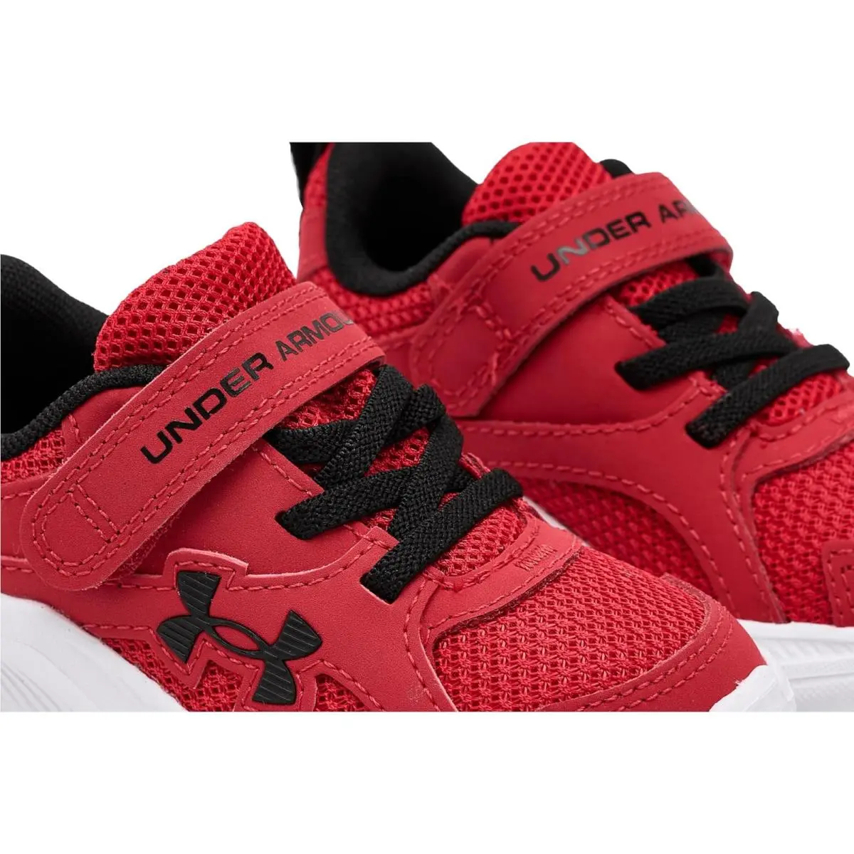 Under Armour shoes - Black/Black/White 46