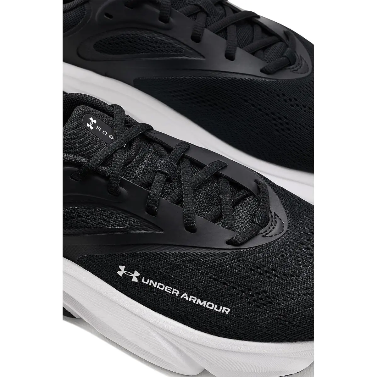 Under Armour shoes - Black/Black/White 18