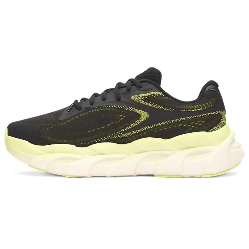Under Armour shoes - Under Armour HB Runner 2 - Black, Manufacturer: Ultimate Black / Sonic Yellow / Metallic Silver - 008 27