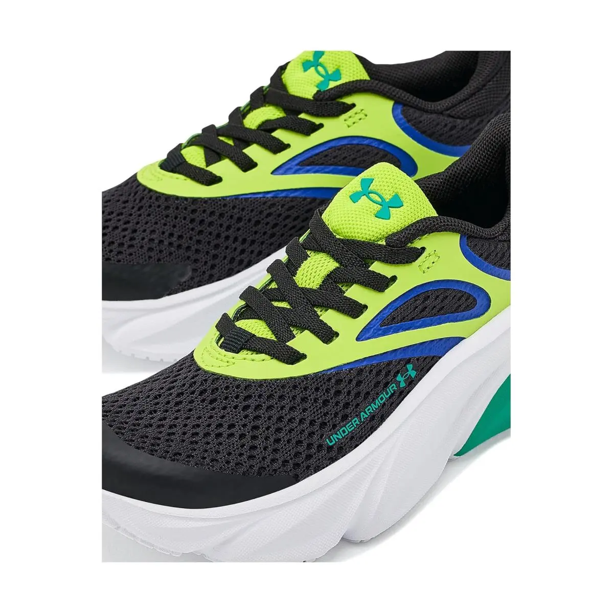 Under Armour shoes - Black/Black/White 25