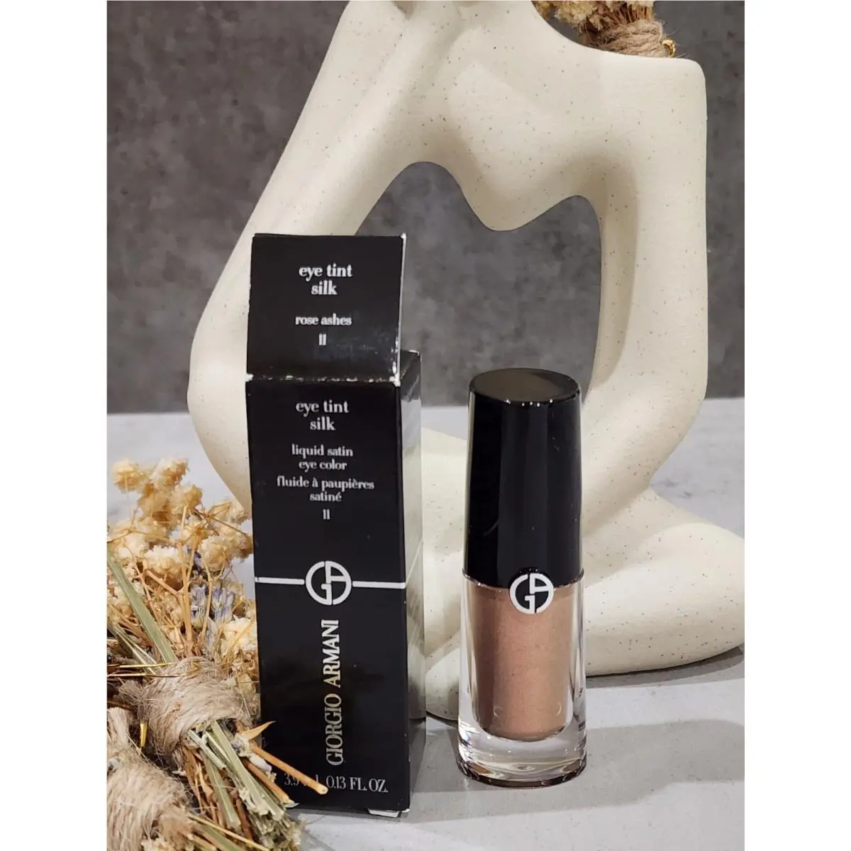 Giorgio Armani Luminous Silk Acqua Highlighter in 11 Rose Ashes Sat