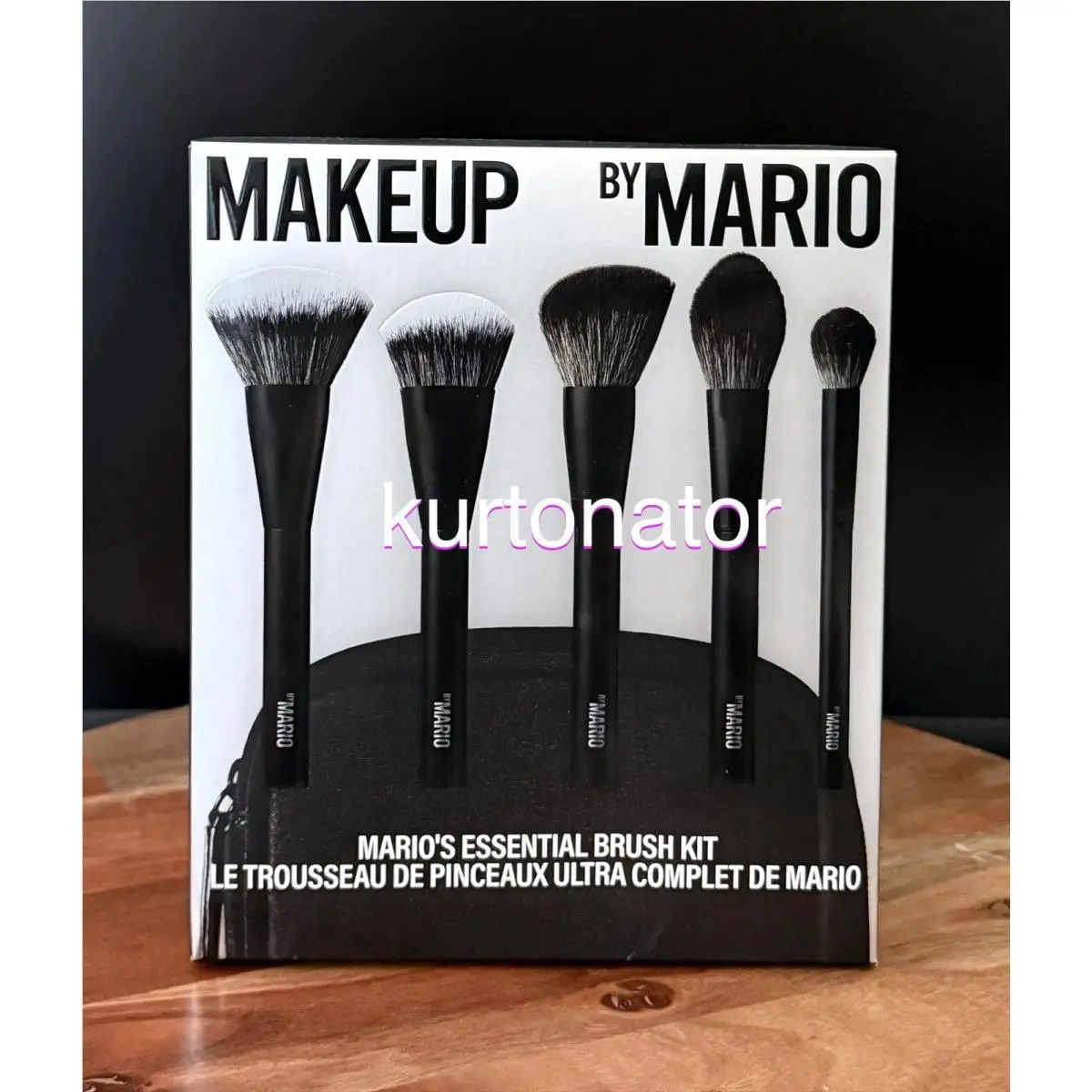 Makeup By Mario 5pc Essential Travel Face Brush Set Case Box Flaw Pics 2 6