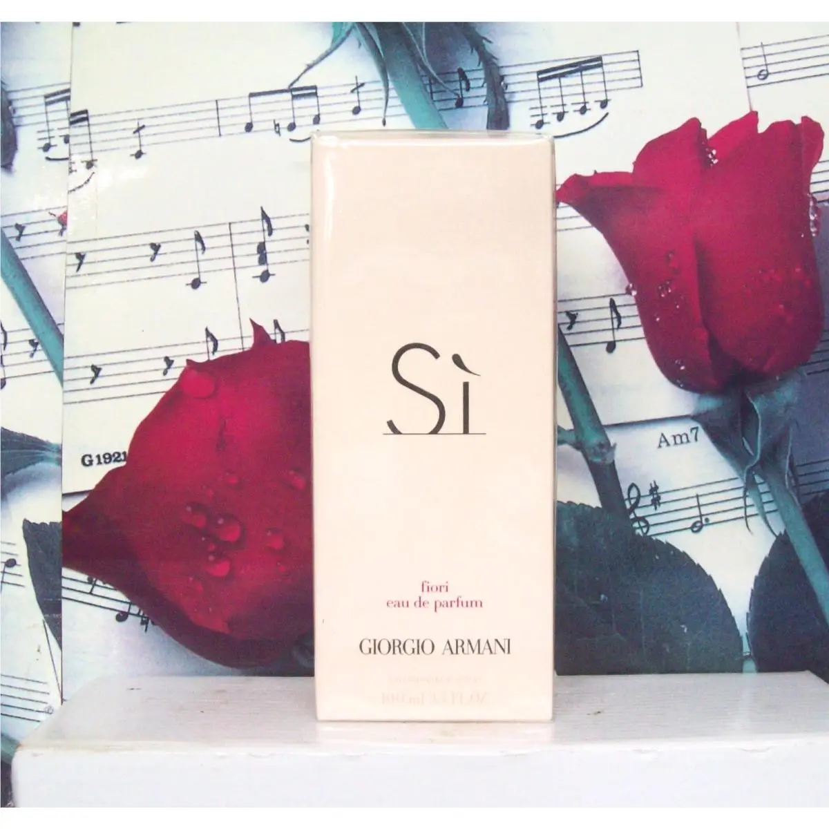 Si Floral Eau De Parfum 3.4 Oz. Spray. Sealed by Giorgio Armani