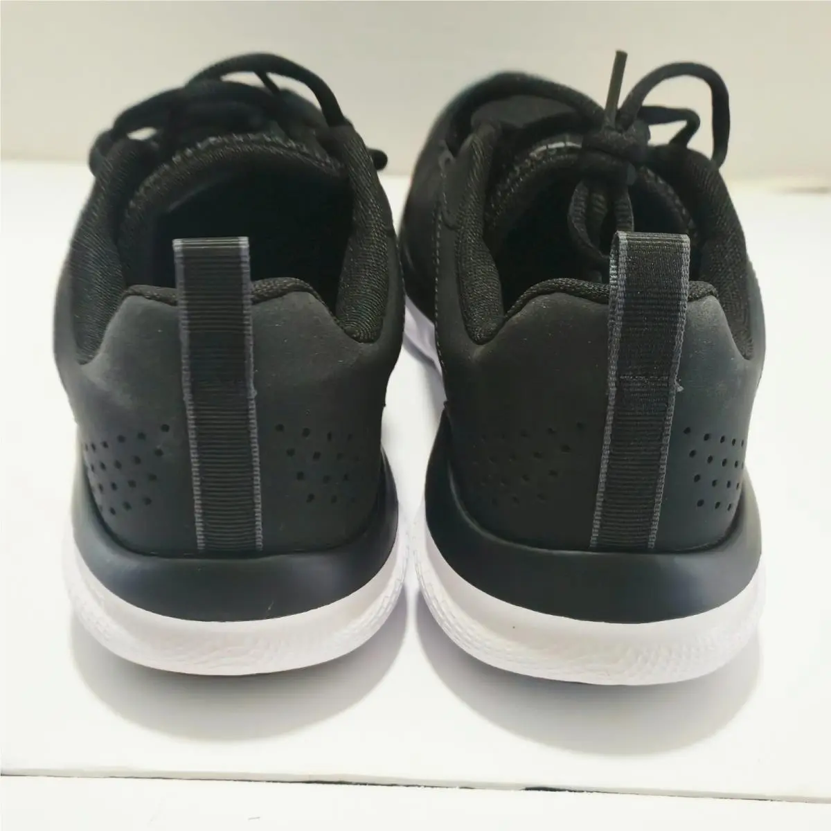 Under Armour shoes - Charged Assert 9 - Charged Assert - 3024590-001 - Black 3