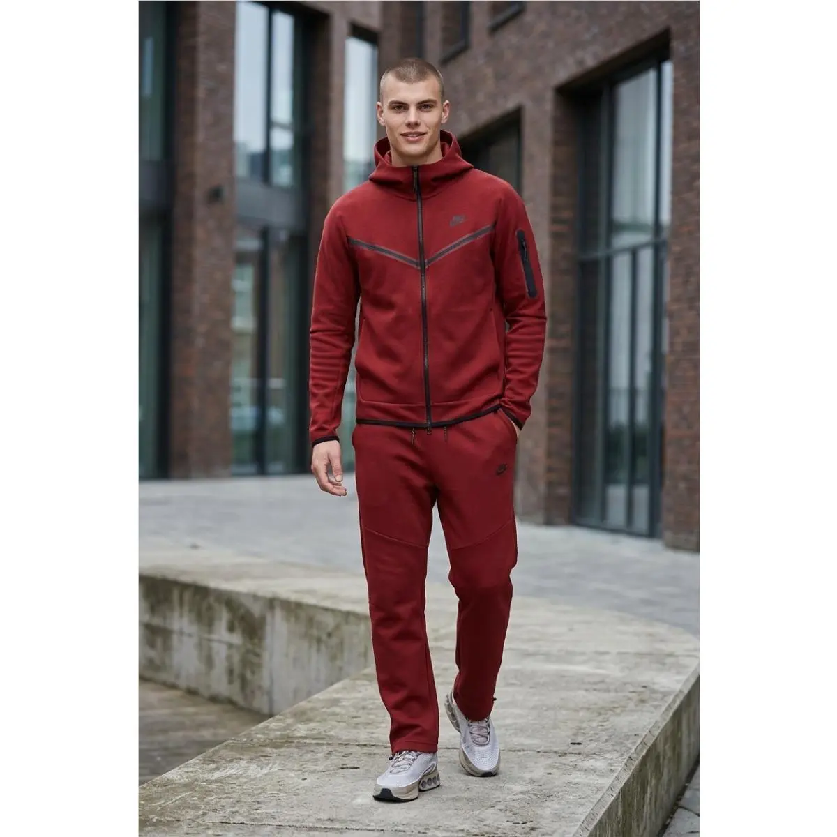 Nike clothing - IM0697619 - IM0697619 - Dark Team Red 0