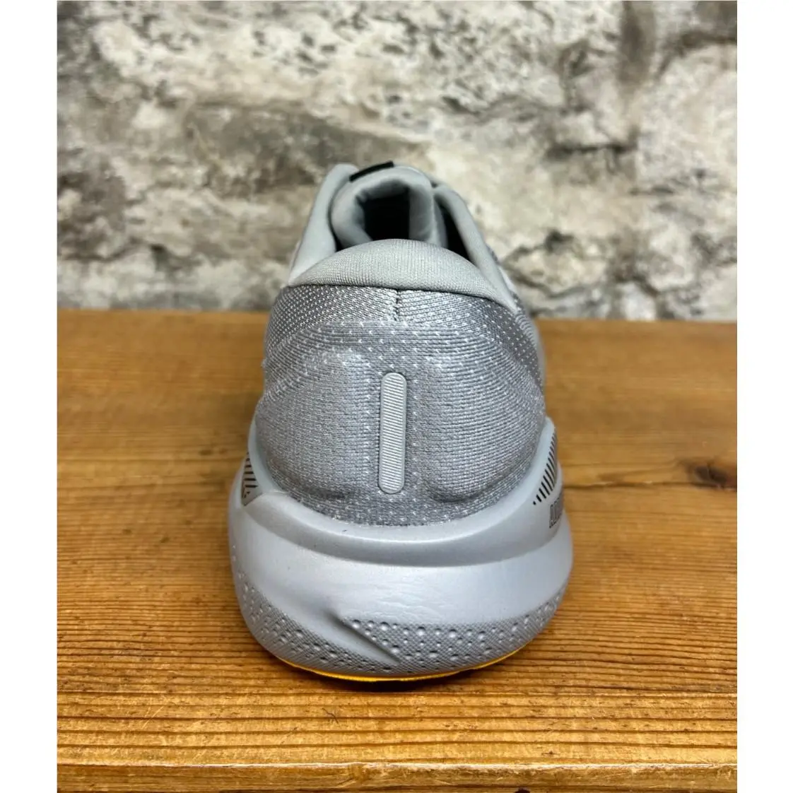 Brooks shoes - Adrenaline GTS 24 - Adrenaline GTS - 110437 1D 084 - Grey 1