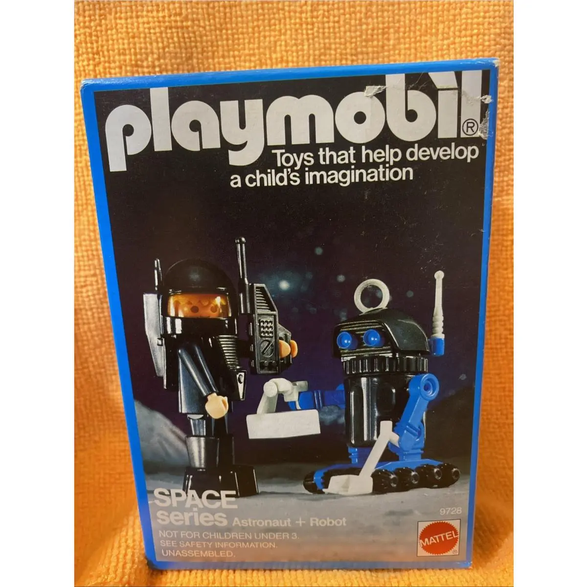 Playmobil 9728 Astronaut + Robot Space Series 1984 Box
