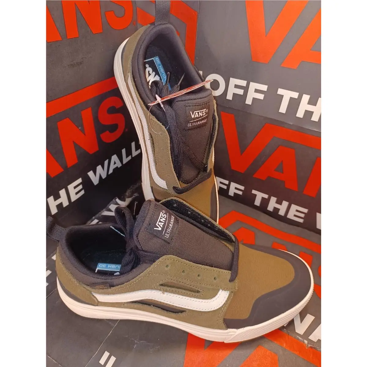 Vans shoes - Vans UltraRange 3d - UltraRange - VNOA3TKWXN3 - Beech Black Green 16