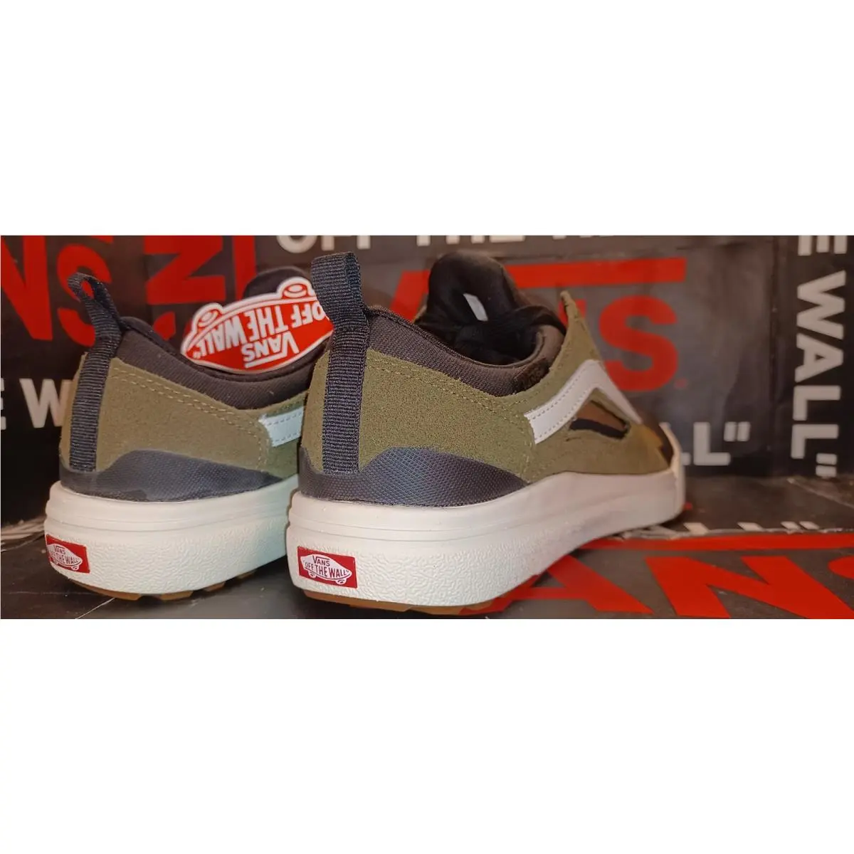 Vans shoes - Vans UltraRange 3d - UltraRange - VNOA3TKWXN3 - Beech Black Green 17