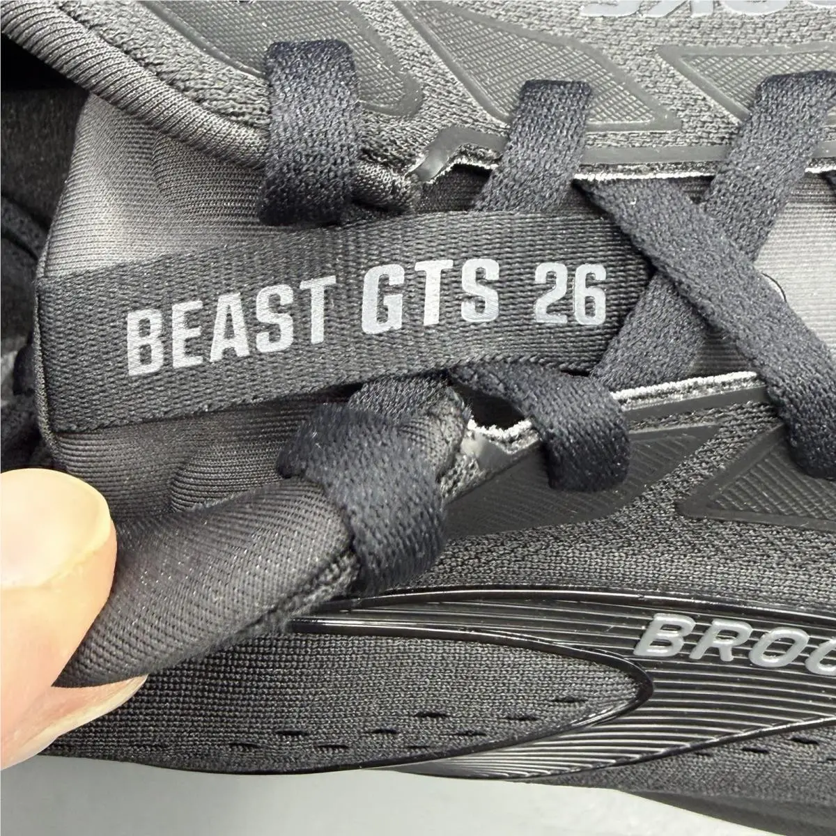 Brooks shoes - Brooks Beast GTS 26 - Beast GTS - 1104551D076 - Black (UPC: 0195394802306) 9