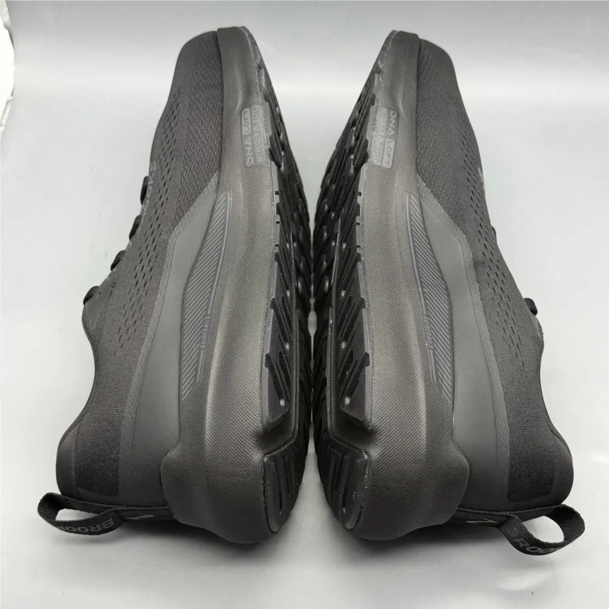 Brooks shoes - Brooks Beast GTS 26 - Beast GTS - 1104551D076 - Black (UPC: 0195394802306) 3