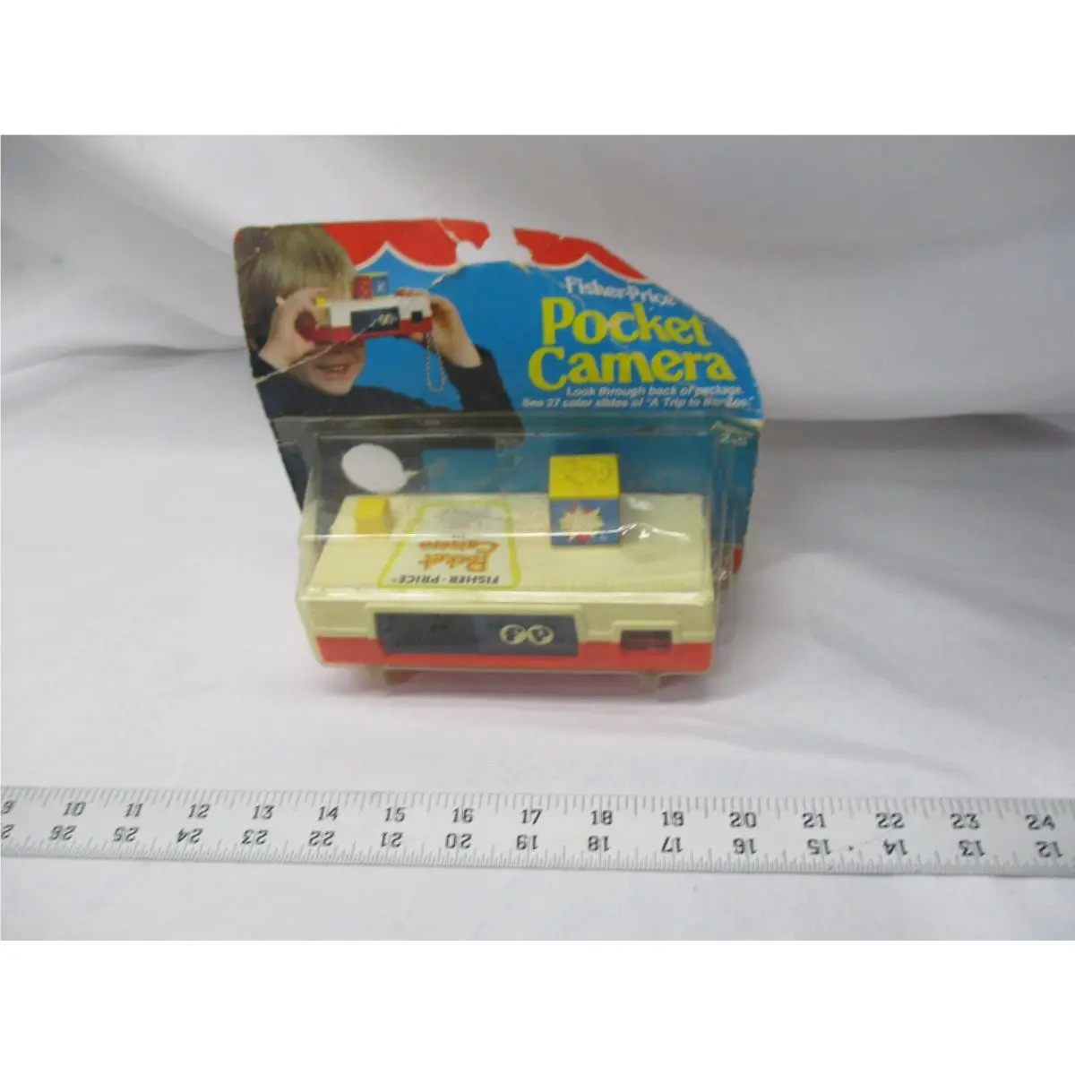 Vintage 1974 Fisher Price Toy Pocket Camera 464 A Trip to The Zoo Works