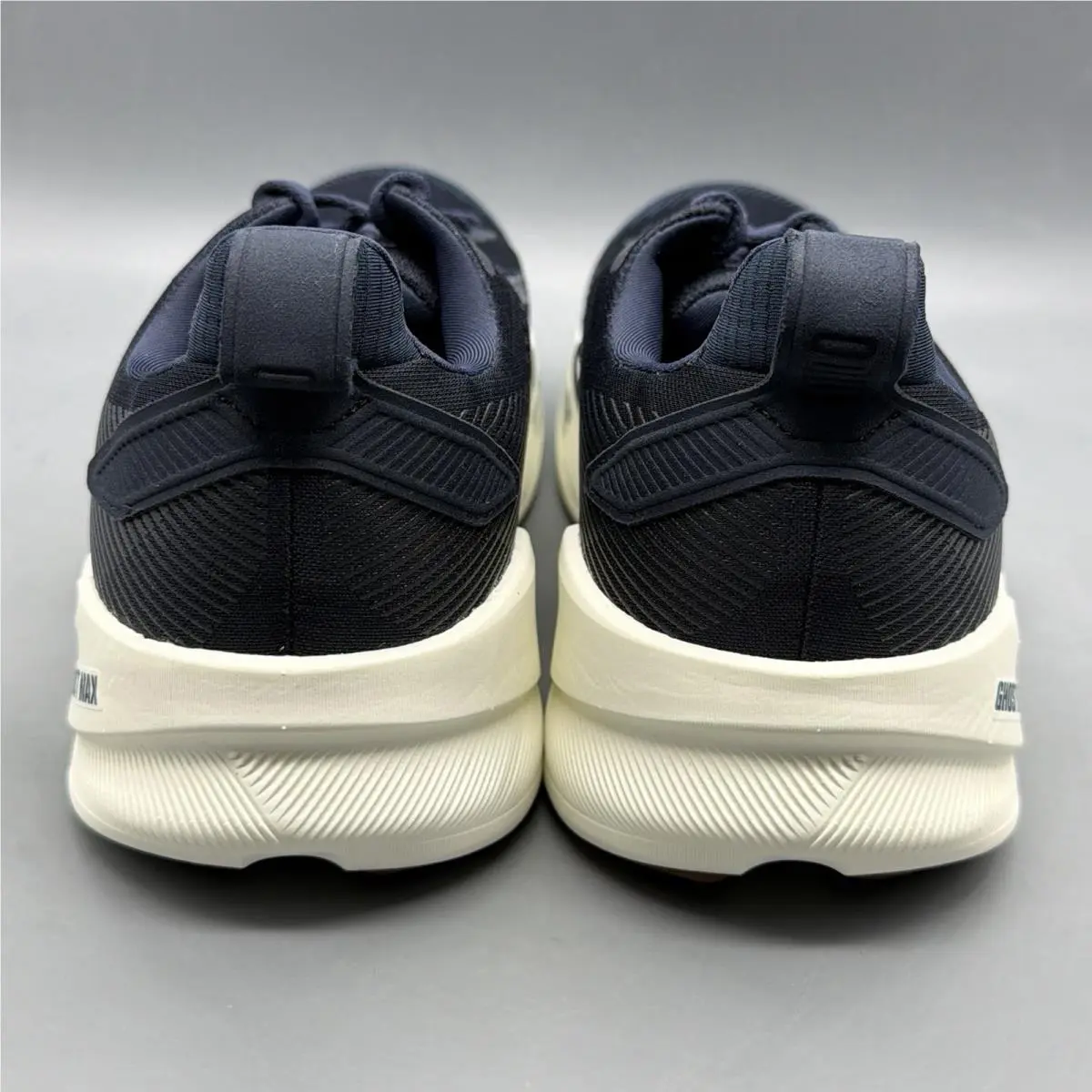 Brooks shoes - Brooks Ghost Max 4 - Ghost Max - 1104962E463 - Navy (UPC: 0195394887754) 2