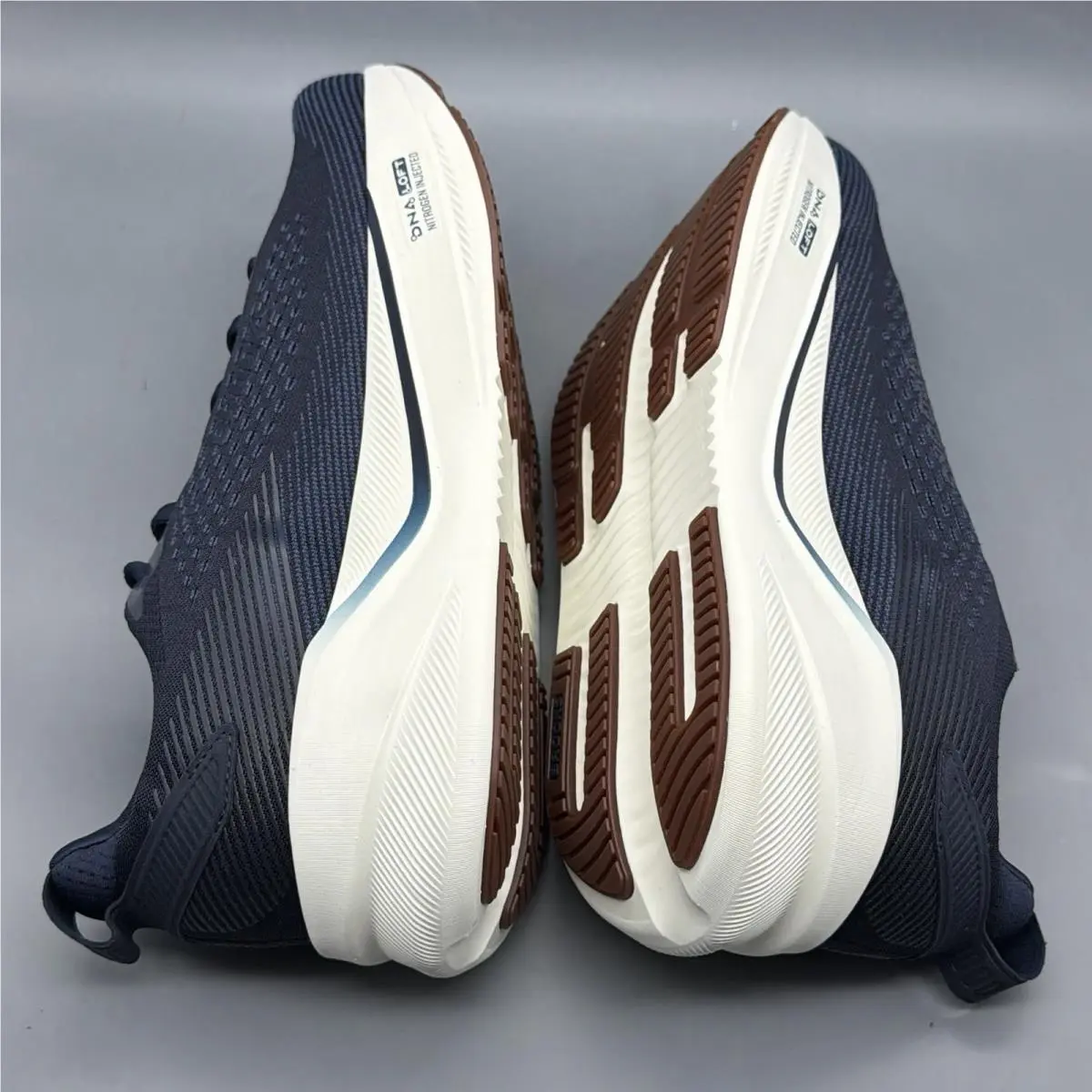 Brooks shoes - Brooks Ghost Max 4 - Ghost Max - 1104962E463 - Navy (UPC: 0195394887754) 3