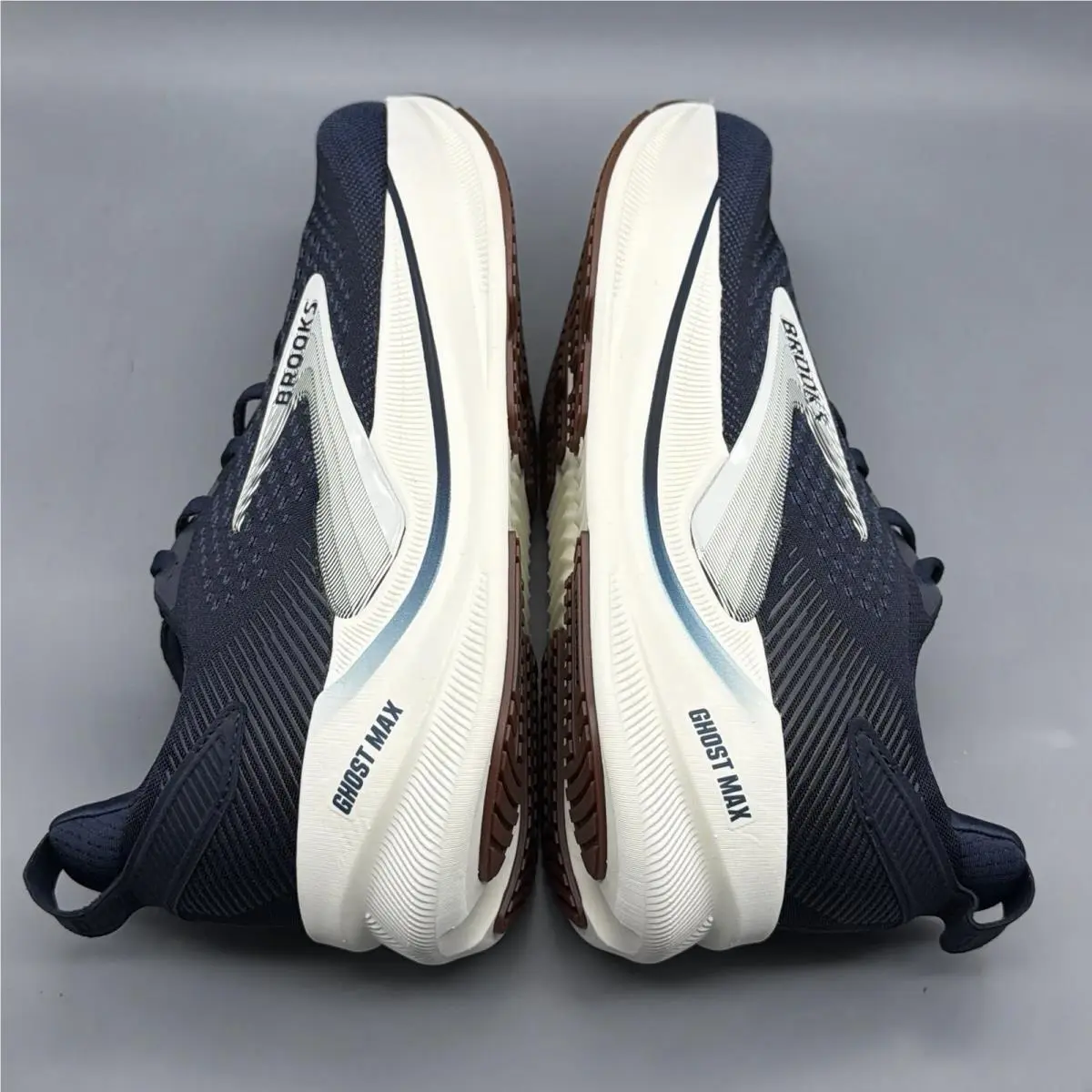 Brooks shoes - Brooks Ghost Max 4 - Ghost Max - 1104962E463 - Navy (UPC: 0195394887754) 4
