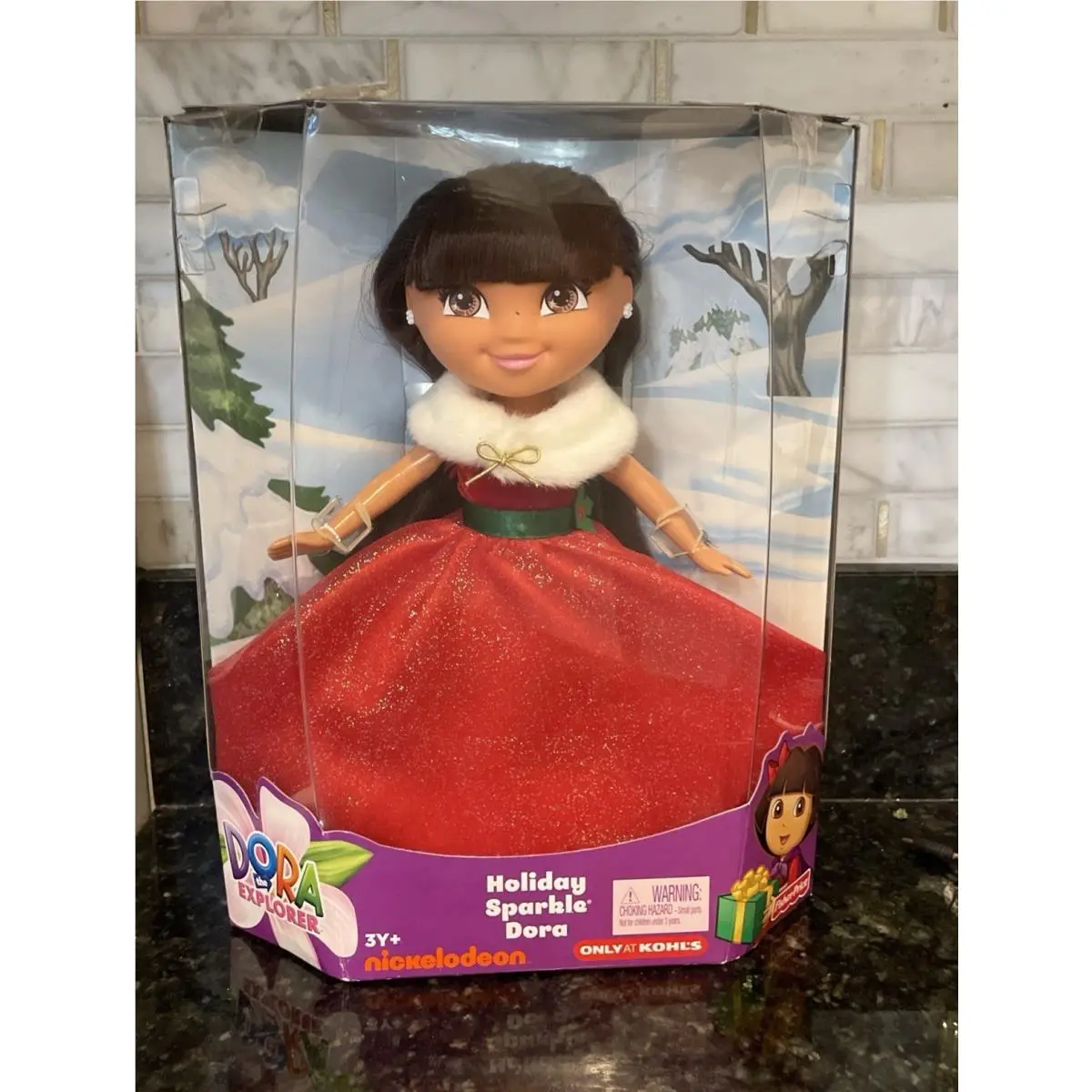 Dora The Explorer Holiday Sparkle Doll in Christmas Dress Nickelodeon 2012