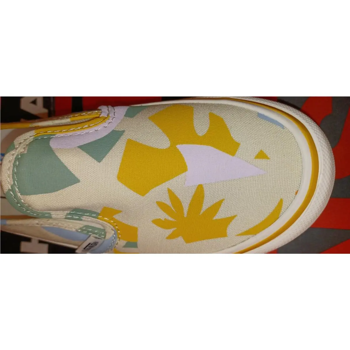 Vans shoes - Leila Hurst - Leila Hurst - VN0A3MVDXMK - Multicolor 2